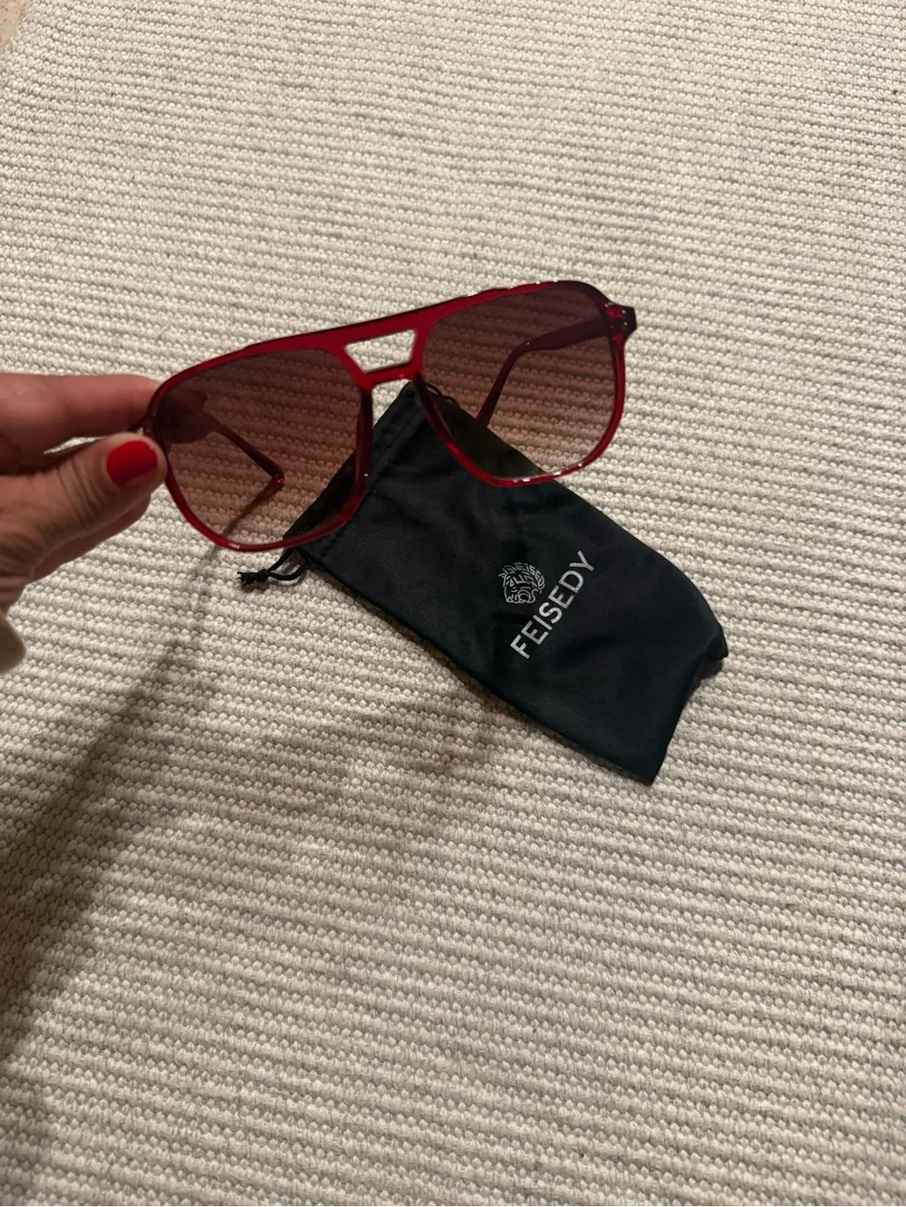 FEISEDY Retro Square Aviator Sunglasses